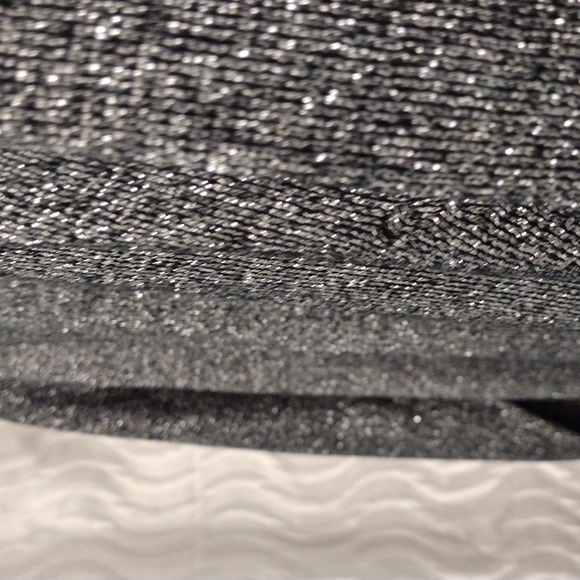 Vintage Blingy Erika Sweater Sz L Elegant Shimmery Metallic Lightweight - Picture 7 of 10